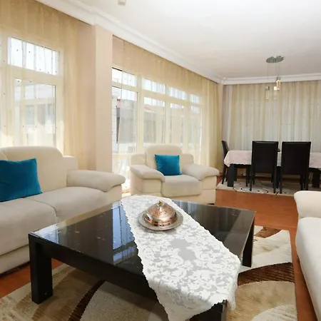 Flat With Two Living And Balcony In Uskudar *