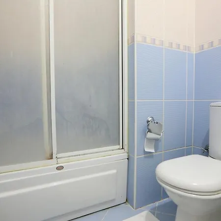 Lejlighed Flat With Two Living And Balcony In Uskudar