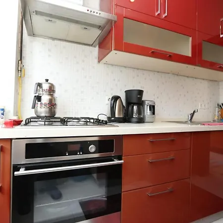 Flat With Two Living And Balcony In Uskudar *