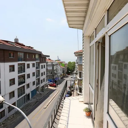 Flat With Two Living And Balcony In Uskudar