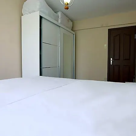 Flat With Two Living And Balcony In Uskudar Lejlighed Istanbul