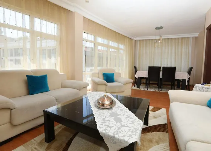 Flat With Two Living And Balcony In Uskudar *