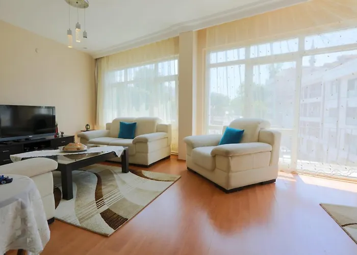 Flat With Two Living And Balcony In Uskudar Apartmán Istanbulská provincie